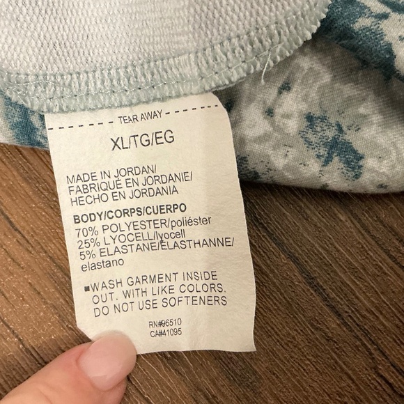 Ladies GREEN Under Armour Rival Terry Print Crew Sweatshirt Size XL - Picture 6 of 7